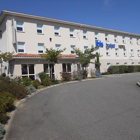 Ibis Budget Saint Gaudens Estancarbon Exterior photo