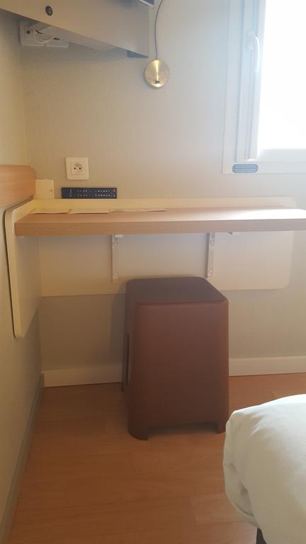 Ibis Budget Saint Gaudens Estancarbon Exterior photo